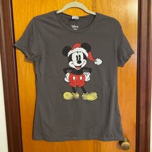 Disney Mickey Mouse Christmas/Winter Women’s T-Shirt - Size: Medium